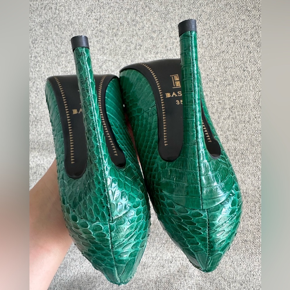 Genuine python high heels - Picture 7 of 10
